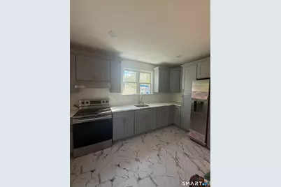 88 Farrell Road, Waterbury, CT 06706 - Photo 4