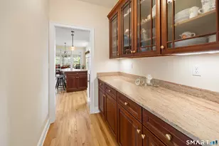 13 Stonegate Cir, Cheshire, CT 06410 - Photo 6