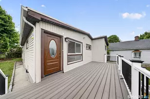 207 Hillcrest Rd, Bridgeport, CT 06606 - Photo 26
