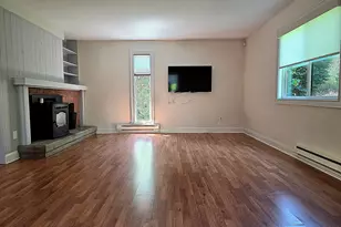 2 Heritage Vlg, Southbury, CT 06488 - Photo 10