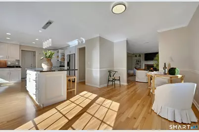 35 Hampton Lane, Stamford, CT 06903 - Photo 12