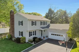 35 Hampton Ln, Stamford, CT 06903 - Photo 34