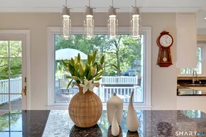 35 Hampton Lane, Stamford, CT 06903 - Photo 16