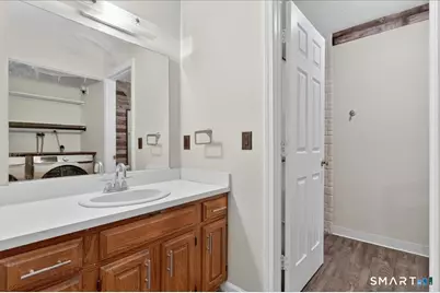 108 Sunrise Circle #108, Newington, CT 06111 - Photo 16