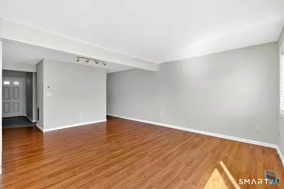 108 Sunrise Circle #108, Newington, CT 06111 - Photo 10
