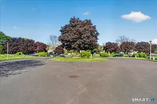 108 Sunrise Cir, Newington, CT 06111 - Photo 30