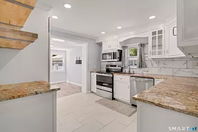 175 School Street, Fairfield, CT 06824 - Photo 12