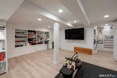 6 Bon Air Avenue, Stamford, CT 06907 - Photo 20