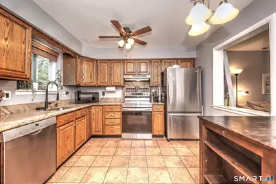 24 Winesap Court #24, Ansonia, CT 06401 - Photo 6
