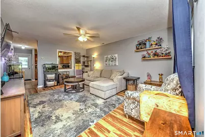 24 Winesap Court #24, Ansonia, CT 06401 - Photo 4