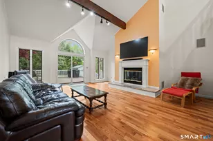 2 Executive Hill Rd, Wolcott, CT 06716 - Photo 16