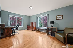 2 Executive Hill Rd, Wolcott, CT 06716 - Photo 20