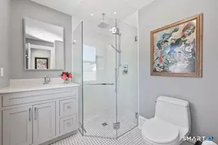 90 Clarkson St, Bridgeport, CT 06605 - Photo 12