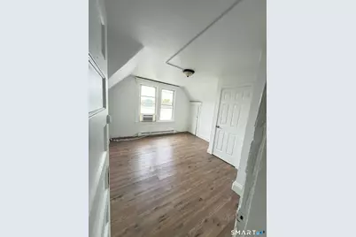 10 Beatrice Street #3, Bridgeport, CT 06607 - Photo 2