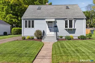 39 Westview St, Hamden, CT 06514 - Photo 2