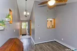 28 Bess Rd, Enfield, CT 06082 - Photo 4