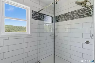 8 Buckingham Rd, Derby, CT 06418 - Photo 24