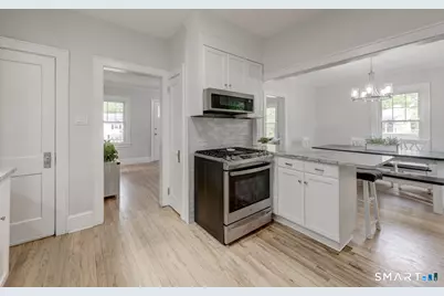 15 Edgemere Avenue, West Hartford, CT 06110 - Photo 20