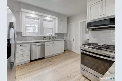 15 Edgemere Avenue, West Hartford, CT 06110 - Photo 18
