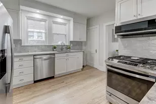15 Edgemere Ave, West Hartford, CT 06110 - Photo 18