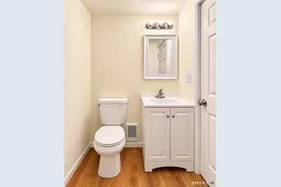15 Edgemere Avenue, West Hartford, CT 06110 - Photo 22