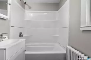 72 S St Ext, Bristol, CT 06010 - Photo 10