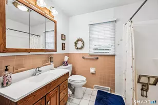 60 Delwood Rd, Stratford, CT 06614 - Photo 20