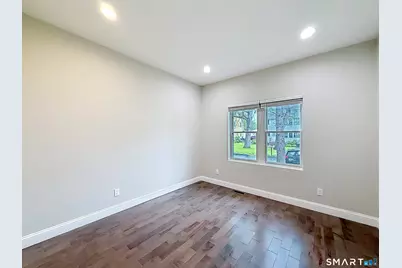 21 Birge Avenue, Windsor Locks, CT 06096 - Photo 18