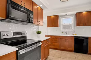 71 Newton St, Stratford, CT 06615 - Photo 8