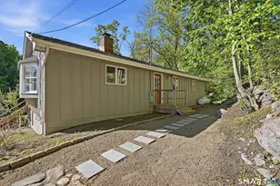 12 Jacob St, Norwalk, CT 06853 - Photo 16
