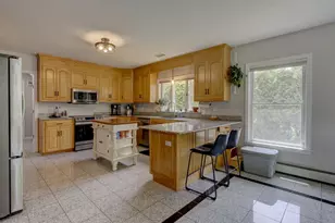 25 Amato Dr, Wethersfield, CT 06109 - Photo 6