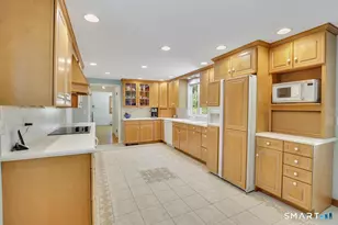 376 Darling Rd, Salem, CT 06420 - Photo 8