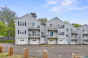 2 Perkins St, Torrington, CT 06790 - Photo 4