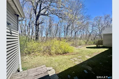 197 Potuccos Ring Road #Apt 7, Wolcott, CT 06716 - Photo 16
