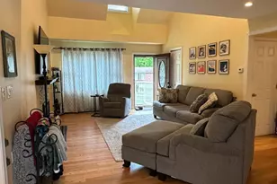 11 Skokorat St, Seymour, CT 06483 - Photo 6