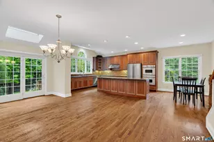 105 Beecher Rd, Woodbridge, CT 06525 - Photo 10