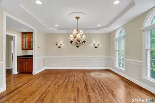 105 Beecher Rd, Woodbridge, CT 06525 - Photo 8