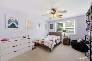 37 Stoneham Dr, West Hartford, CT 06117 - Photo 28