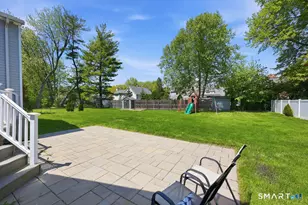 37 Stoneham Dr, West Hartford, CT 06117 - Photo 36
