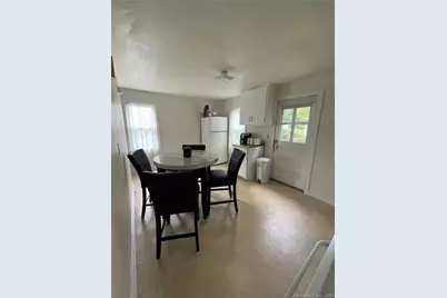 67 Hawthorne Drive, New London, CT 06320 - Photo 2