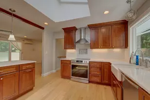 311 Sandy Hollow Rd, Groton, CT 06355 - Photo 2