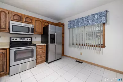 109 Bucks Hill Road #7, Waterbury, CT 06704 - Photo 4