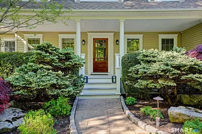 15 Maplecrest Drive, Danbury, CT 06811 - Photo 2