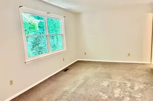 25 Padanaram Rd, Danbury, CT 06811 - Photo 14