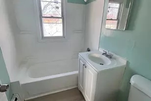 190-192 Brook St, Hartford, CT 06120 - Photo 6
