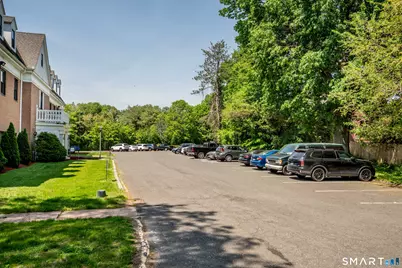 30 Jordan Lane, Wethersfield, CT 06109 - Photo 8