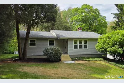 7 Longview Road, Newtown, CT 06482 - Photo 1