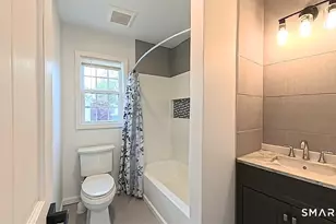 1 Mayflower Ct, Milford, CT 06460 - Photo 8