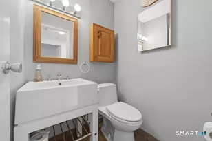 50 Birdseye St, Stratford, CT 06615 - Photo 12