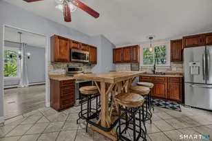 20 Summer St, Norwich, CT 06360 - Photo 10